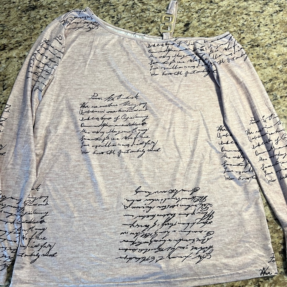 Lot of women’s clothing, mostly sz xl